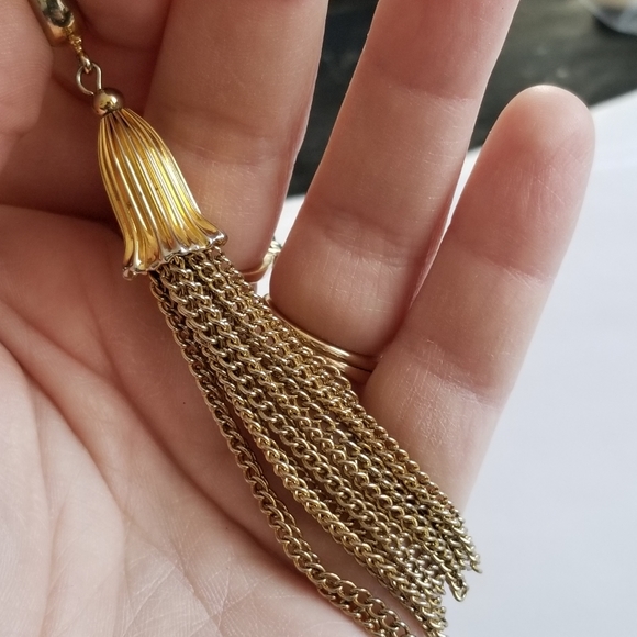 Vintage pendant chain tassel gold tone metal - Picture 2 of 7